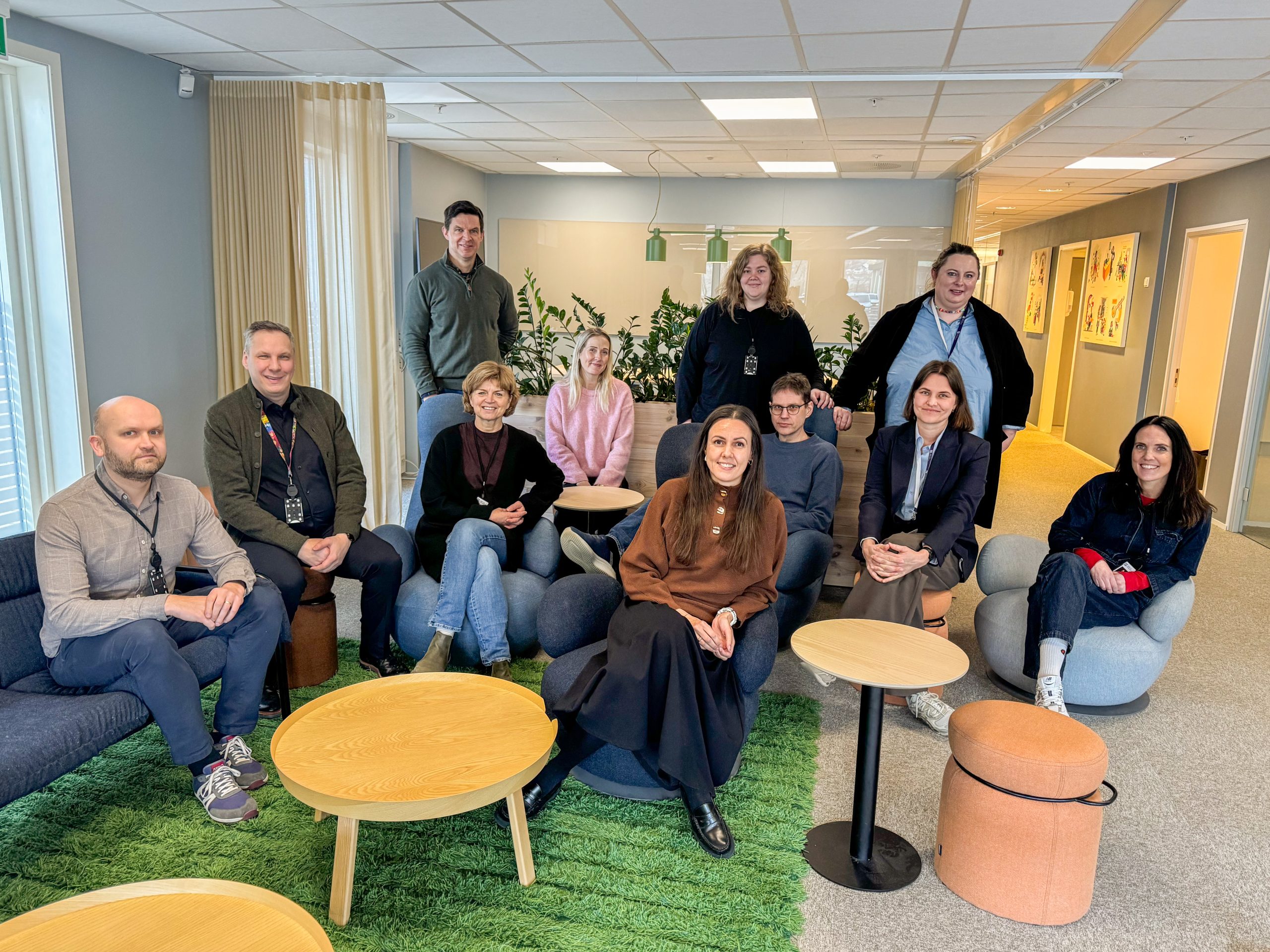 Prosjektgruppa til Lotteri- og stiftelsestilsynet saman med Renate Woldseth frå blinQ